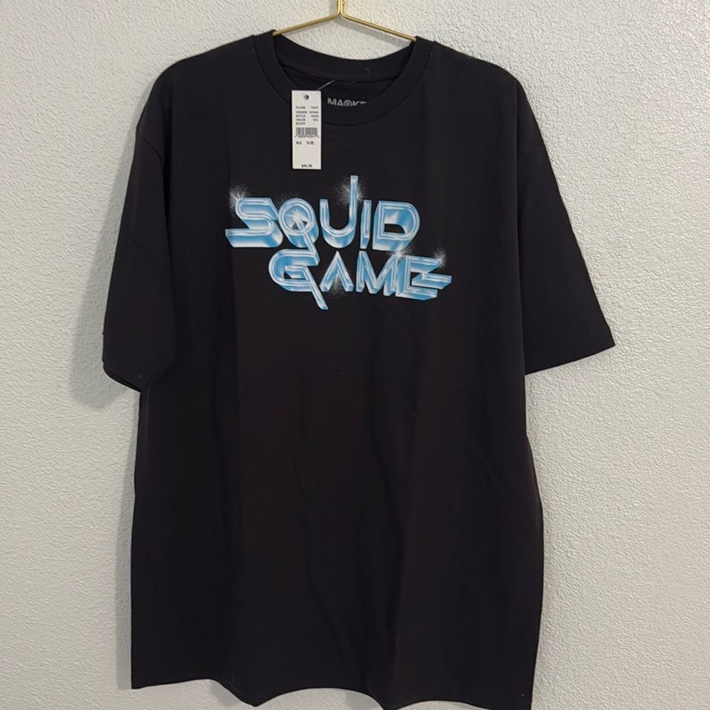 NWT- Market- Squid games piggy bank t-shirt- Size XL